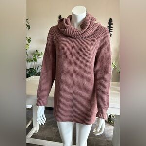 Paper label size large 100% organic cotton waffle knit turtleneck sweater